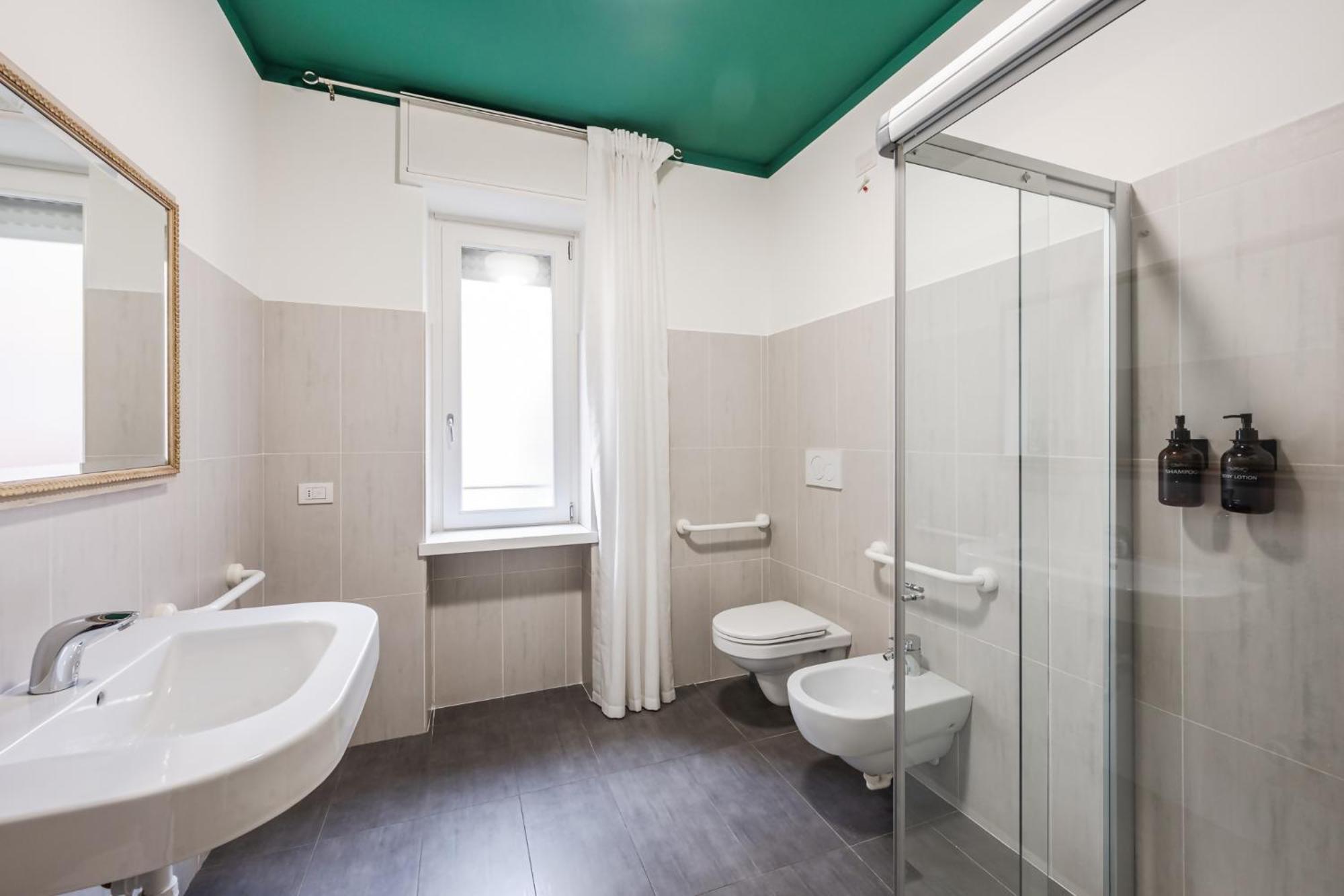Infinity Suite Verona Free Parking ภายนอก รูปภาพ