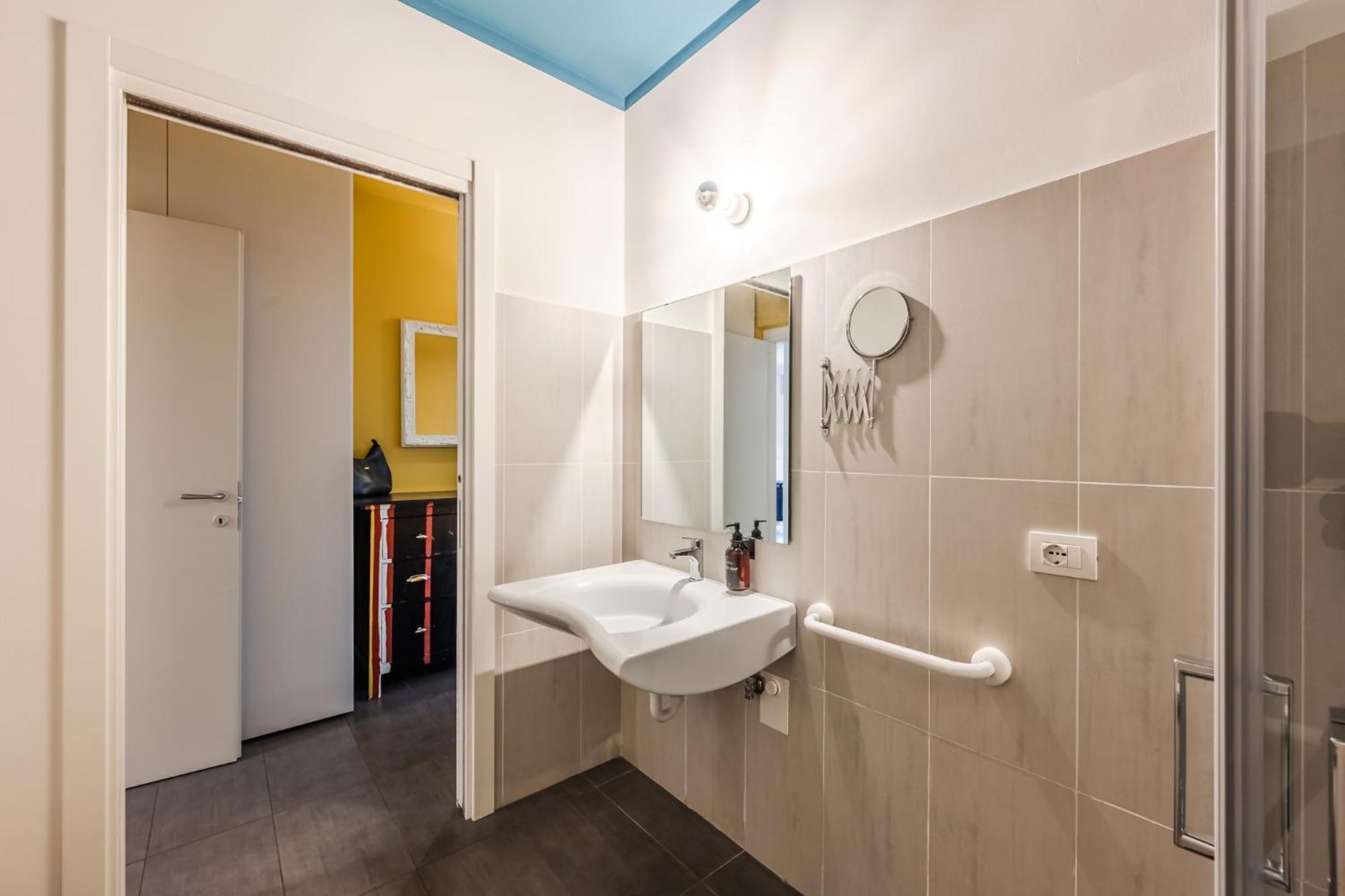 Infinity Suite Verona Free Parking ภายนอก รูปภาพ